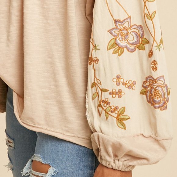 NEW Natural Floral Embroidered Oversize Blouse Top - Picture 9 of 12
